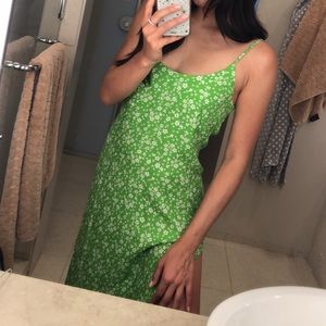 Reformation Crimini dress in Elle size 4